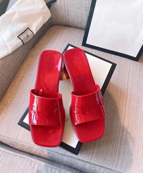 the new 2021 women's fashion jelly-colored high-heeled slippers, casual fashion shoes, women's sandals, with box and dust bag, Black
the new 2021 women's fashion jelly-colored high-heeled slippers, casual fashion shoes, women's sandals, with box and dust bag, Black
