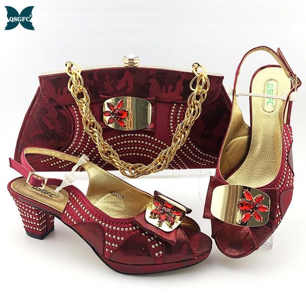 dress shoes italian design selling fashion wine color special style party women and bag set with rhinestone metal decoration, Black
dress shoes italian design selling fashion wine color special style party women and bag set with rhinestone metal decoration, Black