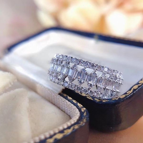 wedding rings trendy female white zircon stone ring charm silver color big leaf vintage love engagement for women, Slivery;golden
wedding rings trendy female white zircon stone ring charm silver color big leaf vintage love engagement for women, Slivery;golden