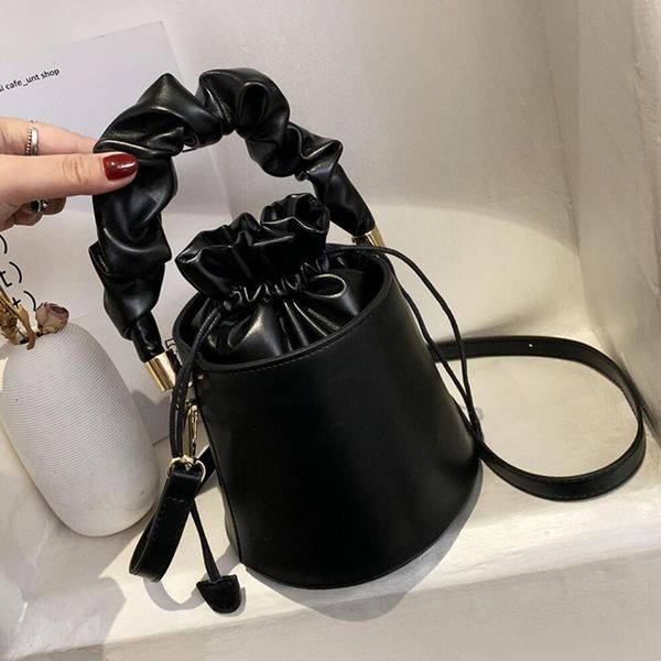 pleated tote bucket bag 2021 fashion new high-quality pu leather women's designer handbag drawstring shoulder messenger bag c0227
pleated tote bucket bag 2021 fashion new high-quality pu leather women's designer handbag drawstring shoulder messenger bag c0227