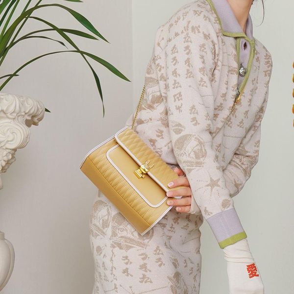 cross body just star spring and summer fashion shoulder bag, women's 2021 leisure messenger lingge underarm bag
cross body just star spring and summer fashion shoulder bag, women's 2021 leisure messenger lingge underarm bag