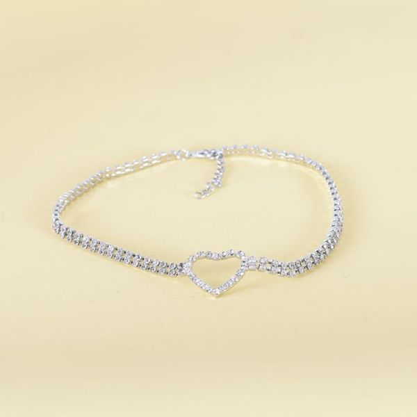 chokers fashion electroplated alloy full diamond love necklace for women niche design short clavicle chain pendant party gifts, Golden;silver
chokers fashion electroplated alloy full diamond love necklace for women niche design short clavicle chain pendant party gifts, Golden;silver