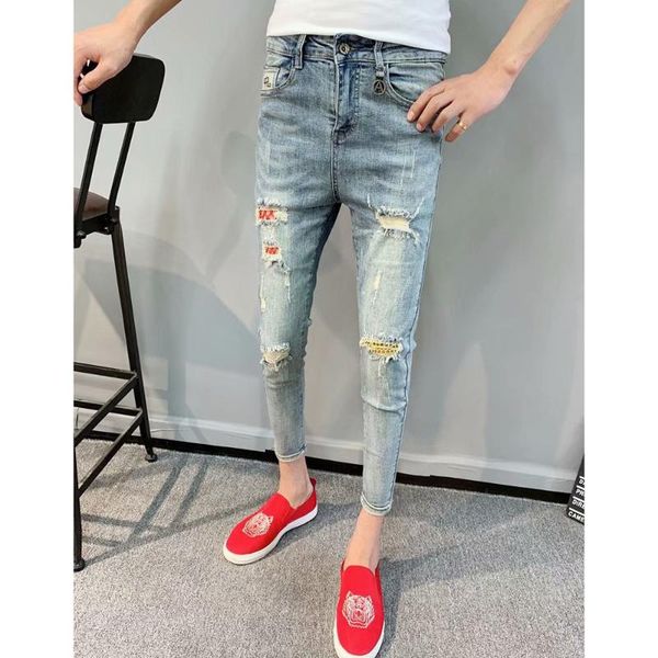 men's jeans fashion 2021 trendy korean ripped hole slim pants thin nine-point pencil, Blue
men's jeans fashion 2021 trendy korean ripped hole slim pants thin nine-point pencil, Blue