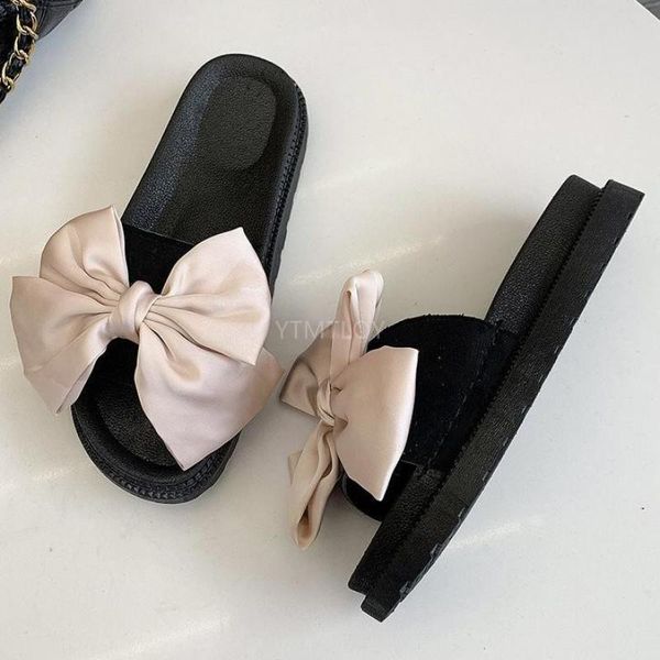 slippers 2021 fashion woman summer shoes flat bow decoration size 35-40 zapatillas mujer casa sapatos mulher, Black
slippers 2021 fashion woman summer shoes flat bow decoration size 35-40 zapatillas mujer casa sapatos mulher, Black