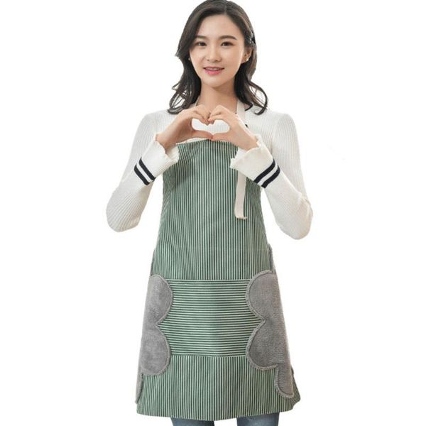 1 piece green oxford cloth and coral fleece apron, suitable for kitchen, very home ,has 2 pockets, you can also wipe your hands
1 piece green oxford cloth and coral fleece apron, suitable for kitchen, very home ,has 2 pockets, you can also wipe your hands