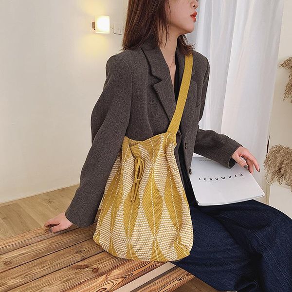 evening bags retro fashion knitting thick cotton woven bag thread net casual women drawstring
evening bags retro fashion knitting thick cotton woven bag thread net casual women drawstring