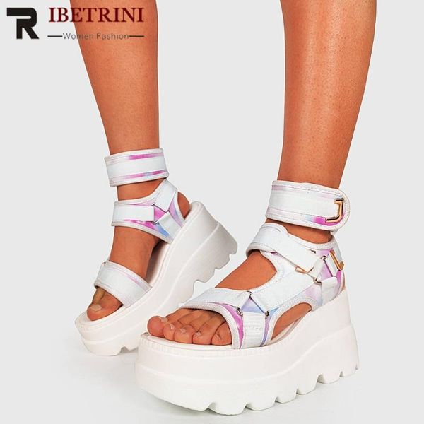 ribetrini 2021 new arrival women open toe shoes women mixed color buckle platform rome casual sandals summer wedges sandals, Black
ribetrini 2021 new arrival women open toe shoes women mixed color buckle platform rome casual sandals summer wedges sandals, Black