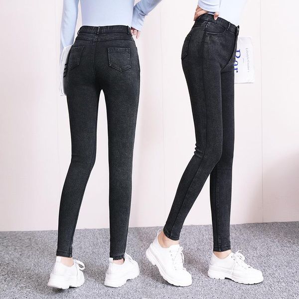 women's jeans retro fried flower denim high waist nine-point pants autumn 2021 tight-fitting small feet stretch thin pencil pant, Blue
women's jeans retro fried flower denim high waist nine-point pants autumn 2021 tight-fitting small feet stretch thin pencil pant, Blue