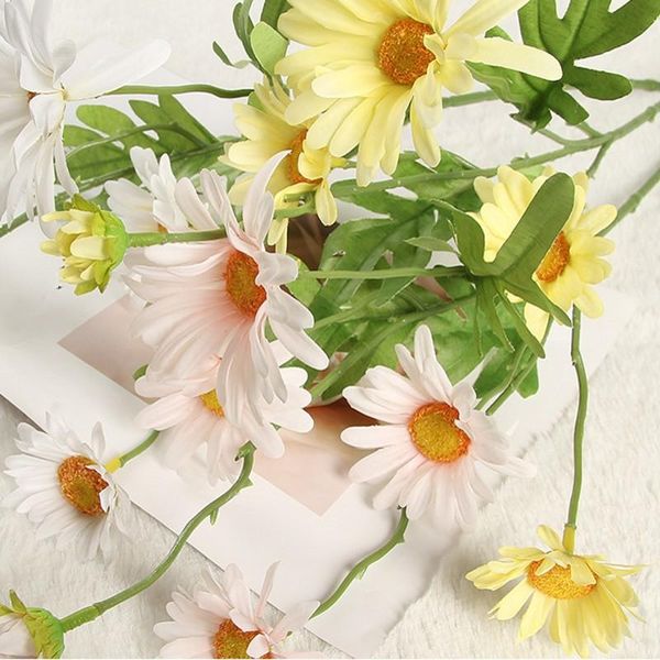 decorative flowers & wreaths 3psc simulation flower single spring chrysanthemum pastoral fake living room wedding shooting props plants
decorative flowers & wreaths 3psc simulation flower single spring chrysanthemum pastoral fake living room wedding shooting props plants