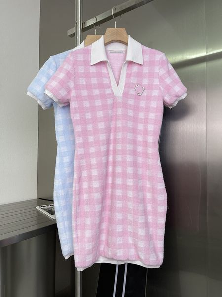 1221 2022 milan style spring summer brand same style sweater print short sleeve pink v new pullover women clothes sani, White;black 
1221 2022 milan style spring summer brand same style sweater print short sleeve pink v new pullover women clothes sani, White;black