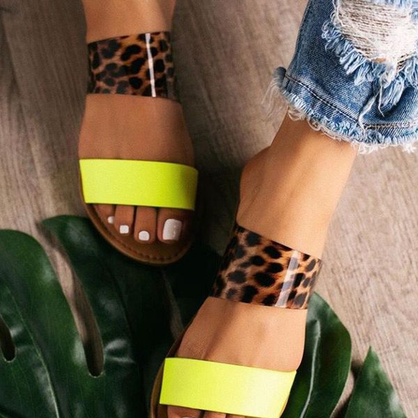 slippers 2021 women fashion wild beach shoes leopard print laser non-slip outdoor sandals flat bottom ladies plus size, Black
slippers 2021 women fashion wild beach shoes leopard print laser non-slip outdoor sandals flat bottom ladies plus size, Black