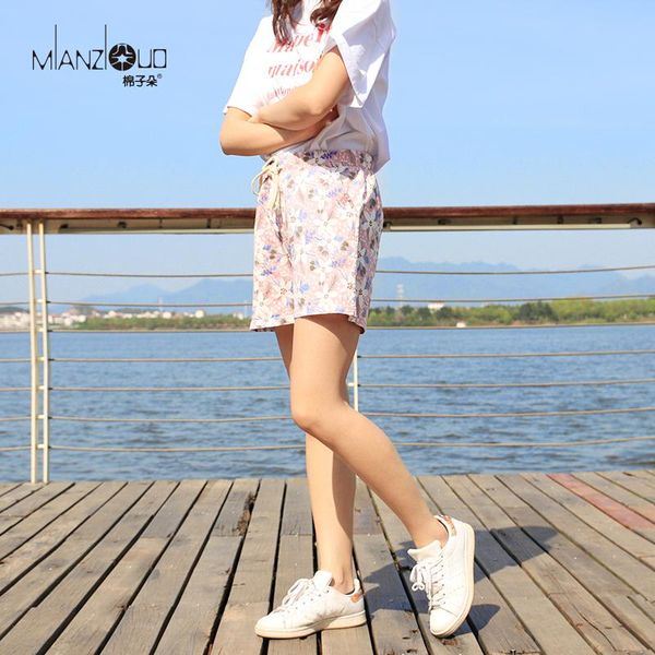 women's shorts 2021 summer woman casual and high elastic cotton beach style with belt flowerprint plus size for free, White;black
women's shorts 2021 summer woman casual and high elastic cotton beach style with belt flowerprint plus size for free, White;black