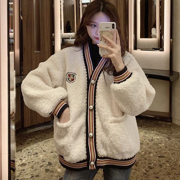 women's jackets women jacket 2021 korean fashion commute all-match v-neck single-breasted contrast stitching design loose thick coat, Black;brown
women's jackets women jacket 2021 korean fashion commute all-match v-neck single-breasted contrast stitching design loose thick coat, Black;brown