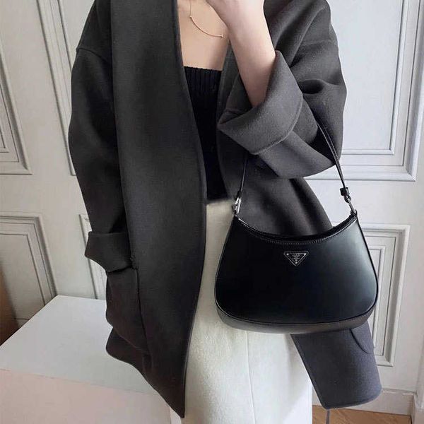 cleo armpit bag hobo bright bread star same model 2021 new medieval women's stick bag one shoulder portable flapzly
cleo armpit bag hobo bright bread star same model 2021 new medieval women's stick bag one shoulder portable flapzly