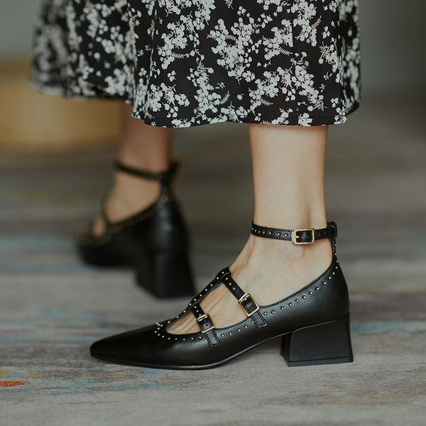2021Spring New Natural Genuine Leather High Heels Women Pumps Square Heel Ankle Strap Pointed Toe Wedding Party Shoes Woman, Black
2021Spring New Natural Genuine Leather High Heels Women Pumps Square Heel Ankle Strap Pointed Toe Wedding Party Shoes Woman, Black