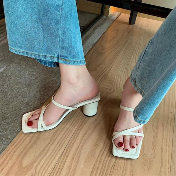 slippers pxelena narrow band chic round high heels slides women genuine leather modern 2021 summer outdoor date party shoes 40, Black
slippers pxelena narrow band chic round high heels slides women genuine leather modern 2021 summer outdoor date party shoes 40, Black