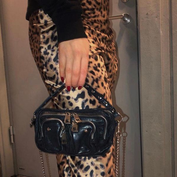 waist bags fashion black pu leather bag leopard shoulder clutch women's small pocket retro chain
waist bags fashion black pu leather bag leopard shoulder clutch women's small pocket retro chain