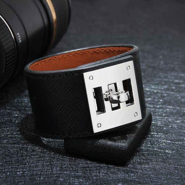 tennis 2021 european and american fashion trend bracelets wild wide leather ladies bracelet personalized jewelry, Golden;silver
tennis 2021 european and american fashion trend bracelets wild wide leather ladies bracelet personalized jewelry, Golden;silver
