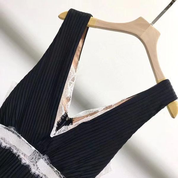 casual dresses kw0325 fashion women 2021 spring dress luxury european design party style, Black;gray
casual dresses kw0325 fashion women 2021 spring dress luxury european design party style, Black;gray