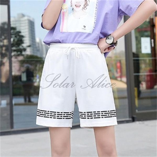 women's shorts 2021 ladies summer high waist large size thin ice silk loose straight, White;black
women's shorts 2021 ladies summer high waist large size thin ice silk loose straight, White;black