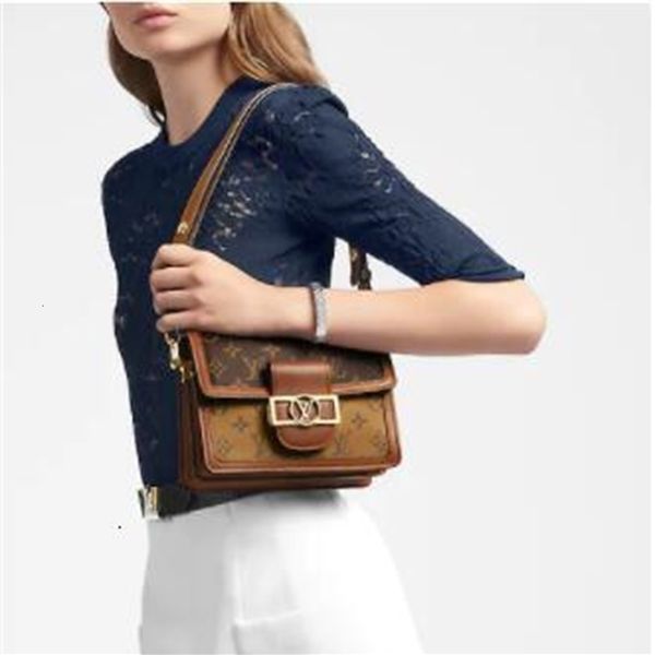 m44580 mini dauphine handbag 1 women handbags bags handles shoulder bags totes evening cross body bag gq7g, Black;red
m44580 mini dauphine handbag 1 women handbags bags handles shoulder bags totes evening cross body bag gq7g, Black;red