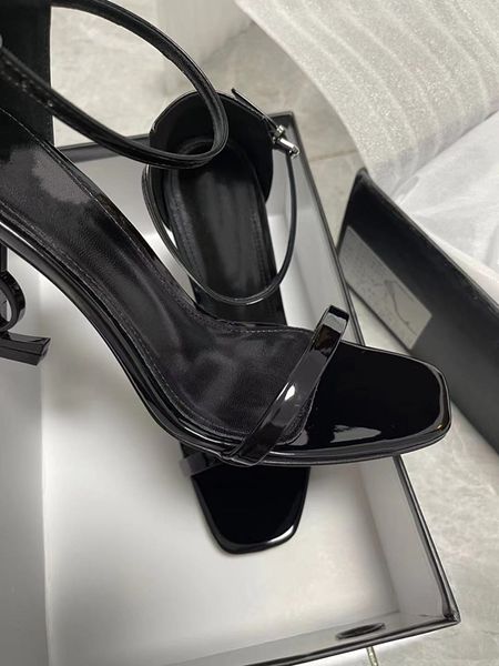 with box classic stiletto heels sandals fashion heel women shoes dress shoe ladies gg
shoe lys, Black
with box classic stiletto heels sandals fashion heel women shoes dress shoe ladies gg
shoe lys, Black