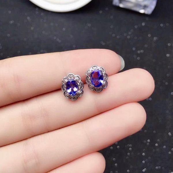 stud 5mm*7mm 100% natural tanzanite earrings for office woman vvs grade 925 silver jewelry, Golden;silver
stud 5mm*7mm 100% natural tanzanite earrings for office woman vvs grade 925 silver jewelry, Golden;silver
