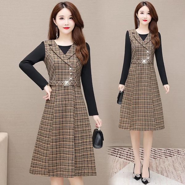 casual dresses women dress autumn 2022 office lady korea style long sleeve plaid patchwork suspenders o-neck zipper robe, Black;gray
casual dresses women dress autumn 2022 office lady korea style long sleeve plaid patchwork suspenders o-neck zipper robe, Black;gray