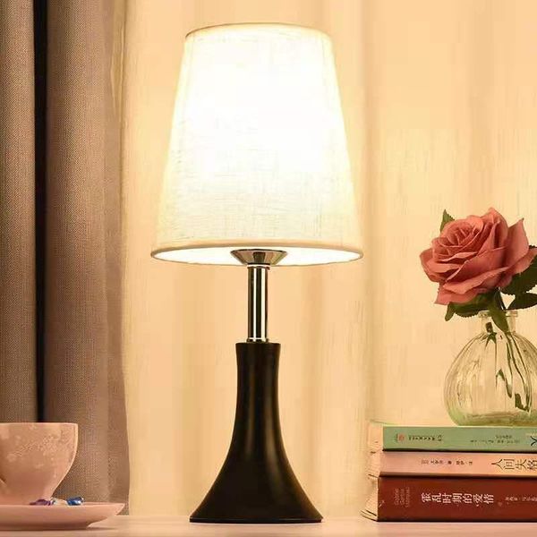 table lamp desk lamp bedroom bedside table lving room study room dining desk decoration wooden
table lamp desk lamp bedroom bedside table lving room study room dining desk decoration wooden