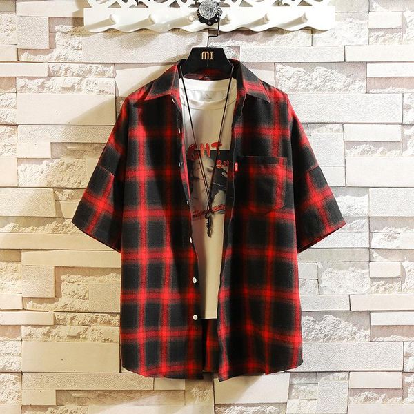men's casual shirts 2021 summer korean fashion trend checked short-sleeved shirt jacke, White;black
men's casual shirts 2021 summer korean fashion trend checked short-sleeved shirt jacke, White;black