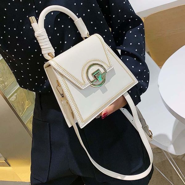 soild color pu leather crossbody bags for women 2021 fashion small cross body brand designer lady shoulder bag luxury handbags
soild color pu leather crossbody bags for women 2021 fashion small cross body brand designer lady shoulder bag luxury handbags