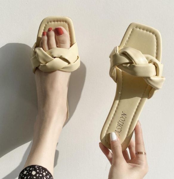 slippers 2021 beach women sandals flat heel casual ladies shoes outdoor female slides tong femme mules a talon, Black
slippers 2021 beach women sandals flat heel casual ladies shoes outdoor female slides tong femme mules a talon, Black