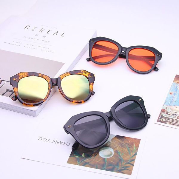 sunglasses 2021 arrived women cat eye vintage double rivets sunglass female uv400 cool glasses retro n264, White;black
sunglasses 2021 arrived women cat eye vintage double rivets sunglass female uv400 cool glasses retro n264, White;black