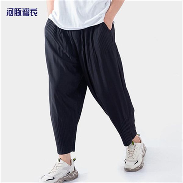 men's pants pleated wide-leg harem casual miyake folds spring and autumn loose sports breathable low crotch trend, Black
men's pants pleated wide-leg harem casual miyake folds spring and autumn loose sports breathable low crotch trend, Black