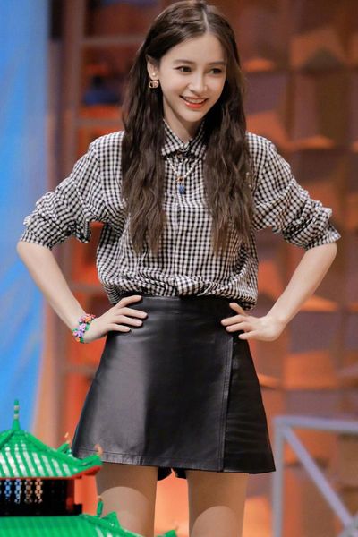 women's suits & blazers 2021 fashion star same style temperament slim plaid shirt two-piece trouser skirt suit, White;black
women's suits & blazers 2021 fashion star same style temperament slim plaid shirt two-piece trouser skirt suit, White;black