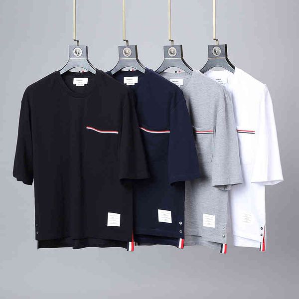 thom brun new tb short sleeve round neck loose t-shirt men's and women's same korean casual us size, White;black
thom brun new tb short sleeve round neck loose t-shirt men's and women's same korean casual us size, White;black