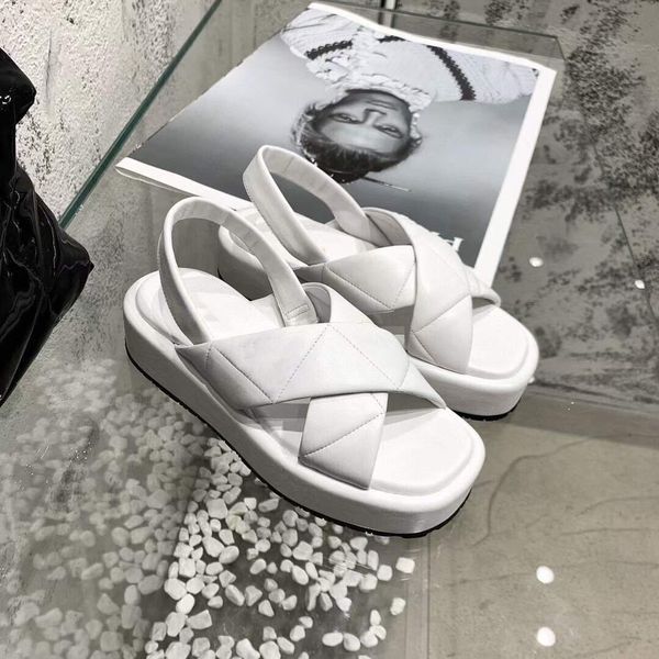 high version new p triangle crossed with thick bottom muffin shoes beach slippers women's open toe casual sandalsz5ig zmm, Black
high version new p triangle crossed with thick bottom muffin shoes beach slippers women's open toe casual sandalsz5ig zmm, Black