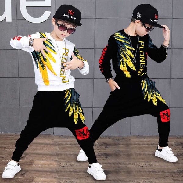 of korean version 2021 zhongda spring wear boy's hip hop suit children's sweater, White
of korean version 2021 zhongda spring wear boy's hip hop suit children's sweater, White