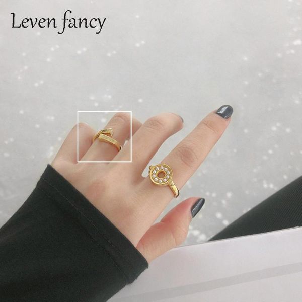 cluster rings leven fancy minimalist 925 sterling silver staggered micro cz inlaid zircon women jewelry simple open ring in gold and, Golden;silver
cluster rings leven fancy minimalist 925 sterling silver staggered micro cz inlaid zircon women jewelry simple open ring in gold and, Golden;silver