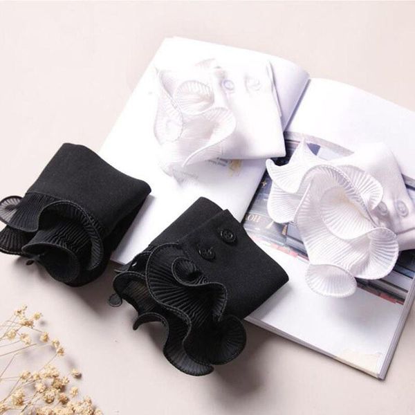 sports gloves cuff fake sleeves autumn winter wild sweater decorative flounces wrist lace pleated, Black
sports gloves cuff fake sleeves autumn winter wild sweater decorative flounces wrist lace pleated, Black