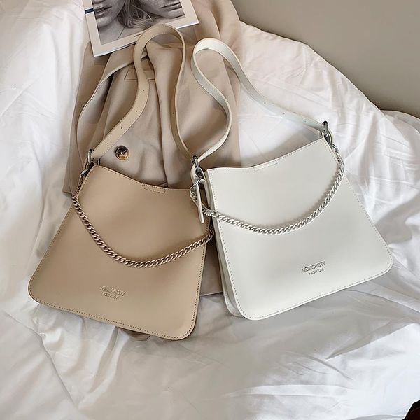 female leather women bag fashion women's shoulder handbags solid color bucket large capacity tote casual female crossbody bags
female leather women bag fashion women's shoulder handbags solid color bucket large capacity tote casual female crossbody bags