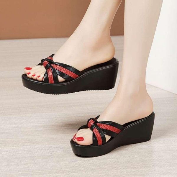 slippers summer sponge cake thick-soled soft-soled mid-heel sandals and female fish mouth, Black
slippers summer sponge cake thick-soled soft-soled mid-heel sandals and female fish mouth, Black