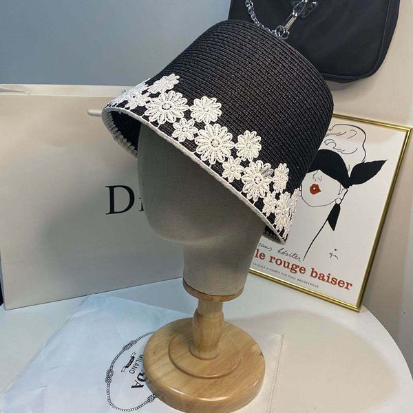 2021 new women lace flower trimmed beach sun cap bucket straw upf50 travel foldable brim summer uv ladies derby hat ohev, Blue;gray
2021 new women lace flower trimmed beach sun cap bucket straw upf50 travel foldable brim summer uv ladies derby hat ohev, Blue;gray