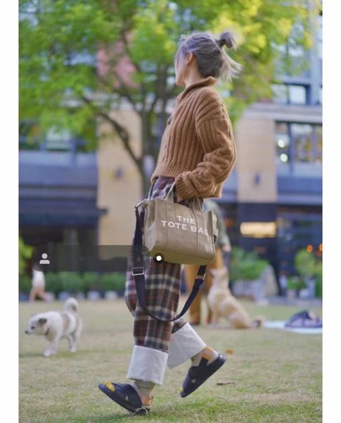 bags shoulder luxurys designers letter patchwork small big totes bags womens designer crossbody
bags shoulder luxurys designers letter patchwork small big totes bags womens designer crossbody