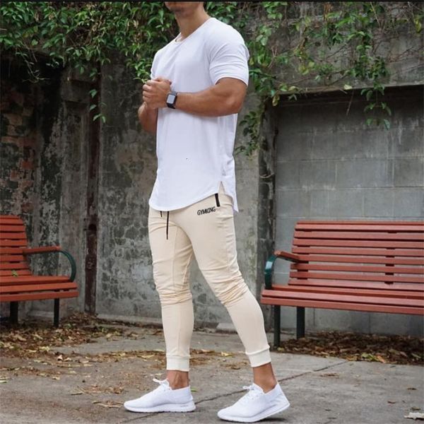 new 2021 mens cotton sweatpants joggers autumn winter man gyms fitness bodybuilding workout trousers men casual pencil pants wupo, Black 
new 2021 mens cotton sweatpants joggers autumn winter man gyms fitness bodybuilding workout trousers men casual pencil pants wupo, Black