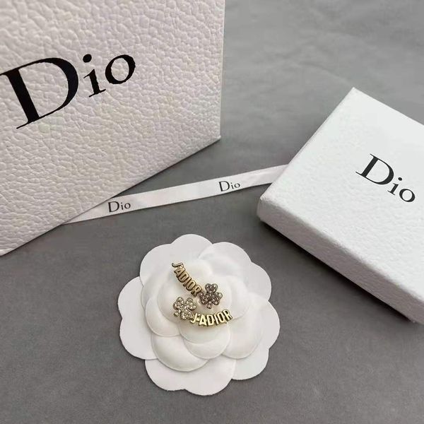 backs earrings d family fashion letter temperament goddess model sense full diamond love clover, White
backs earrings d family fashion letter temperament goddess model sense full diamond love clover, White