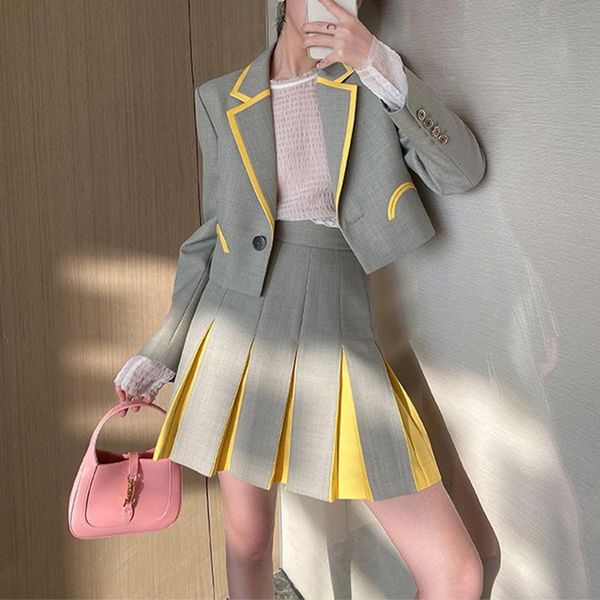 two piece dress 2 suits coats blazer dresses women 2021 autumn winter clothes yellow edge grey blazers + pleated skirts sets female outfit, White
two piece dress 2 suits coats blazer dresses women 2021 autumn winter clothes yellow edge grey blazers + pleated skirts sets female outfit, White
