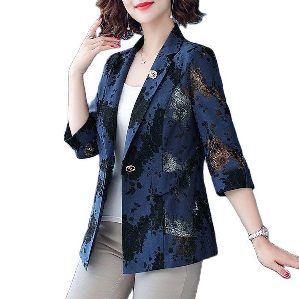 women's suits & blazers lace women blouse coat 2021 summer korean middle-aged elderly jacket temperament noble slim slimming suit femal, White;black
women's suits & blazers lace women blouse coat 2021 summer korean middle-aged elderly jacket temperament noble slim slimming suit femal, White;black