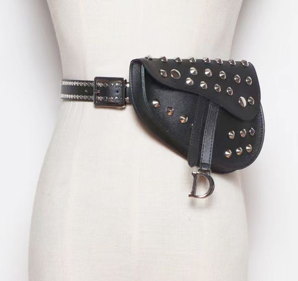 snake pattern fashion belt bag saddle belt detachable outdoor riding pu leather street hip-hop style mini traveling salesperson convenient s
snake pattern fashion belt bag saddle belt detachable outdoor riding pu leather street hip-hop style mini traveling salesperson convenient s