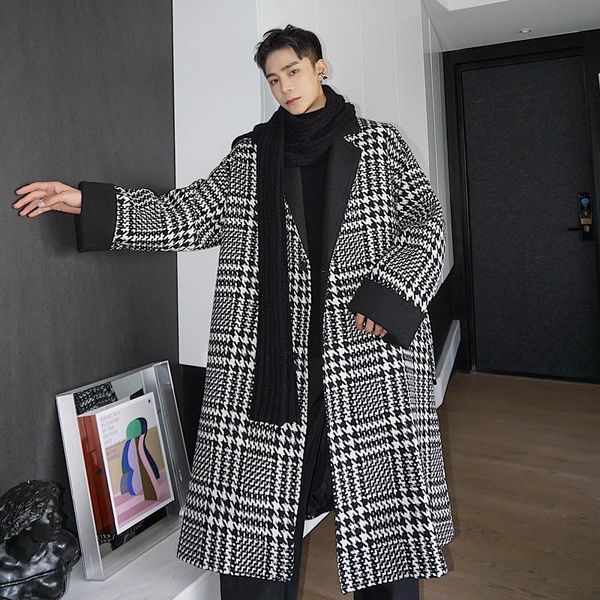 male streetwear vintage loose windbreaker jacket overcoat men woven wool black white plaid long thicken trench coat outerwear
male streetwear vintage loose windbreaker jacket overcoat men woven wool black white plaid long thicken trench coat outerwear